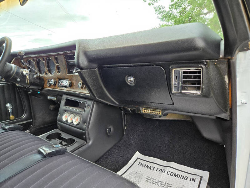 Passenger side of the Monte Carlo